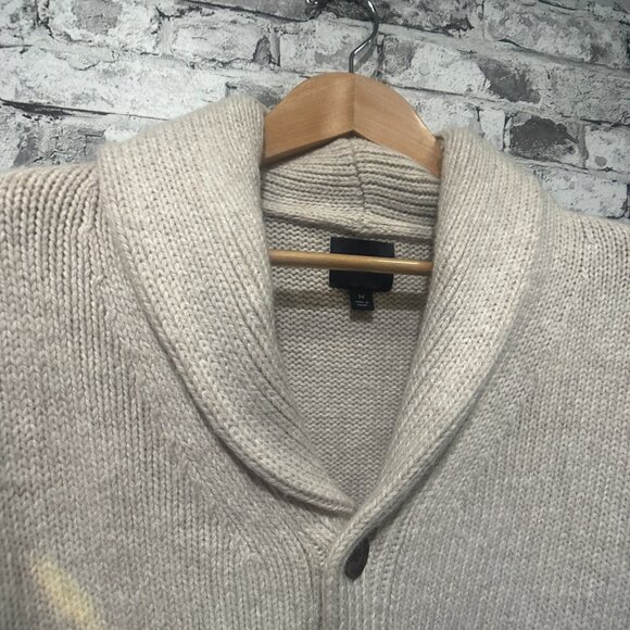 EUC J.Crew Men's Chunky Jersey Cardigan Sweater Size M - Picture 4 of 16